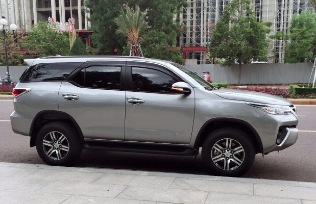 Cho thuê xe ô tô Toyota Inova 7 chỗ tại Quy Nhơn